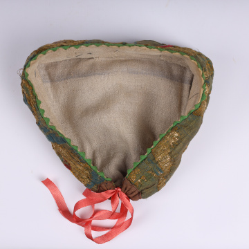Brocade ochipok (women's headdress)