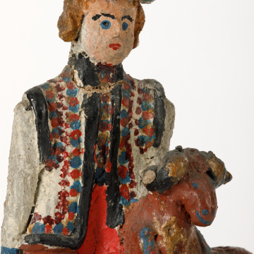 Sculpture 'Hutsul with a goat and a sheep'