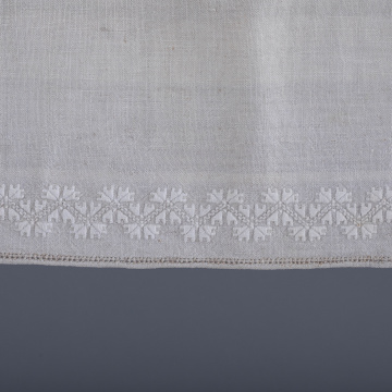 Women's embroidered shirt