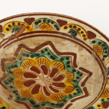Plate