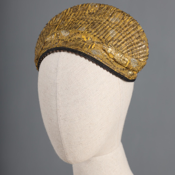 Brocade ochipok-zbornyk (women's headdress)