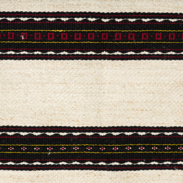 Woven tablecloth