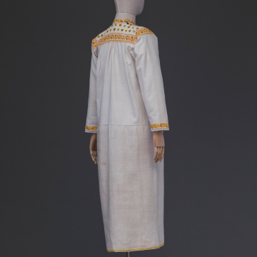 Women's embroidered shirt