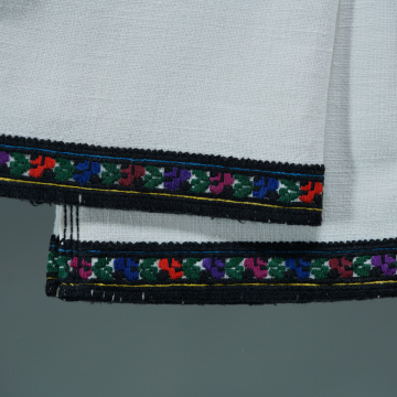 Children's embroidered shirt