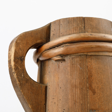 Large wooden konovka (mug)