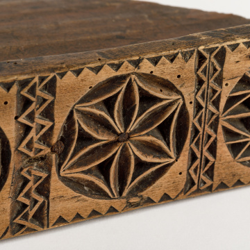 Carved icon shelf
