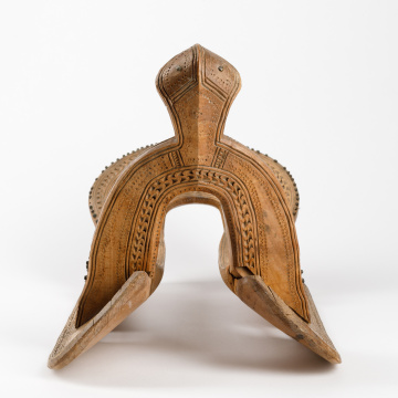 Carved saddle 