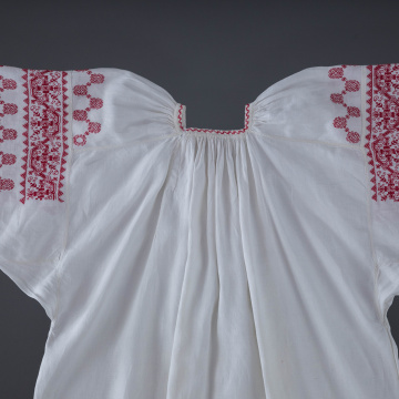 Сорочка вишита жіноча
