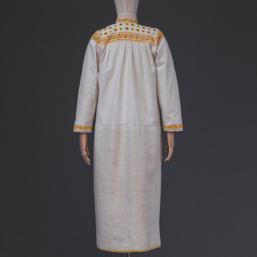Women's embroidered shirt