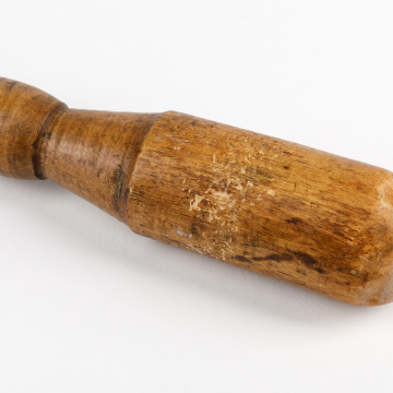 Makohin (pestle)