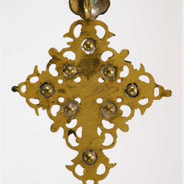 Cross