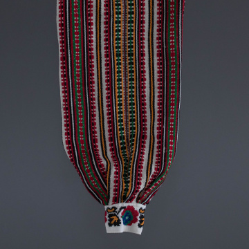 Women's woven and embroidered shirt
