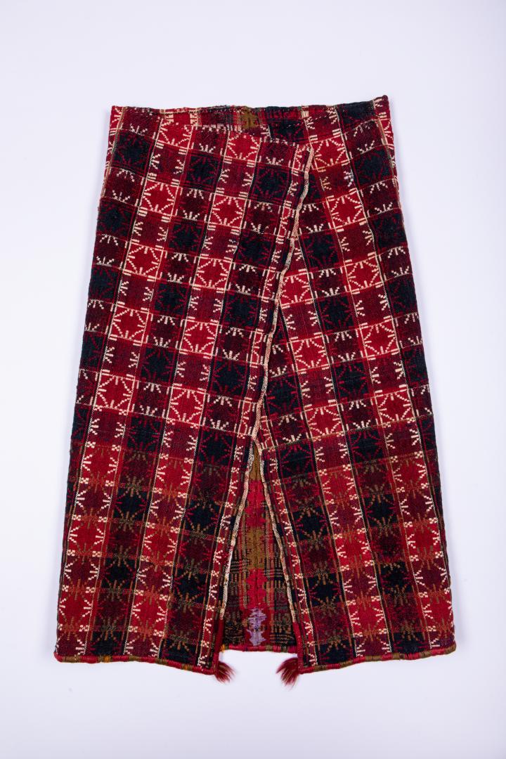Partial plakhta (woven skirt)