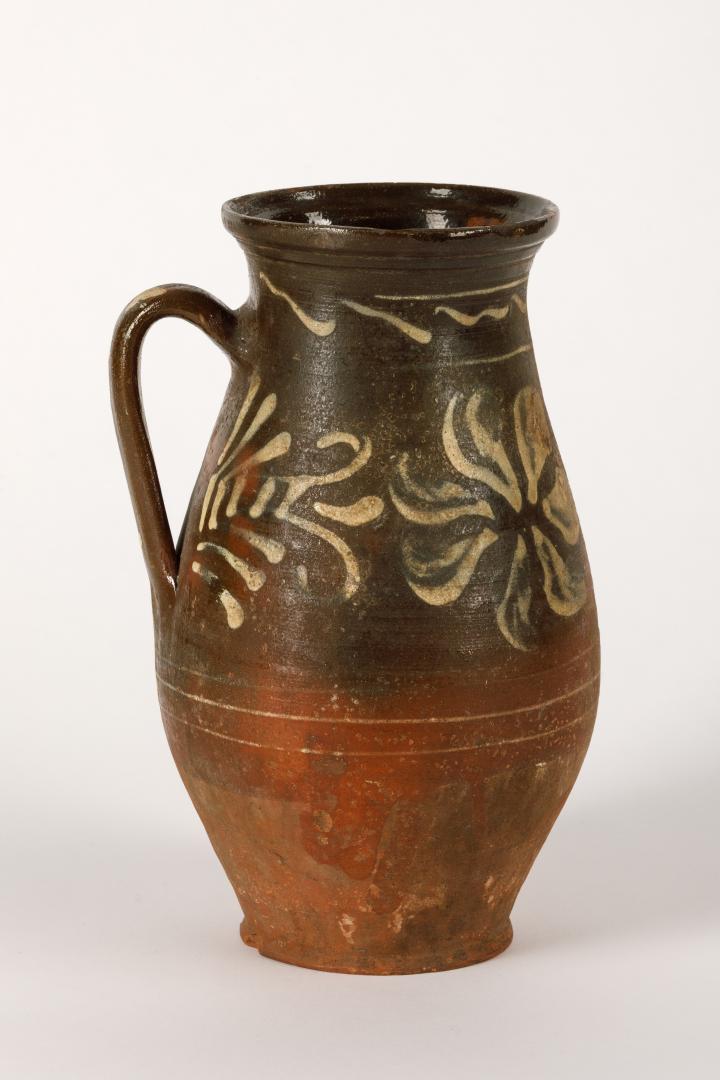 Jug (hlechyk) with a handle