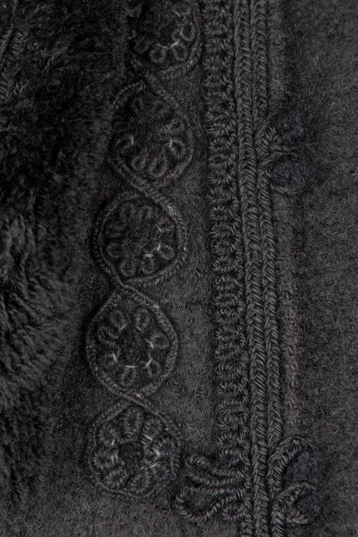 Serdak (black cloth overocat) 