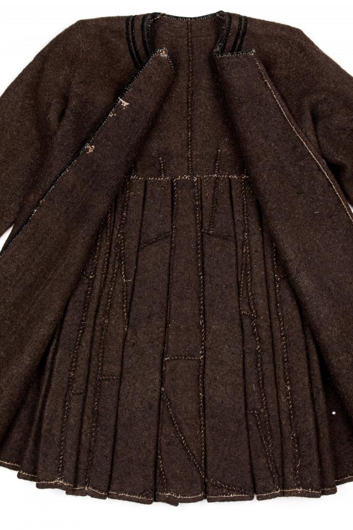 Yupka (homemade cloth women's overcoat)