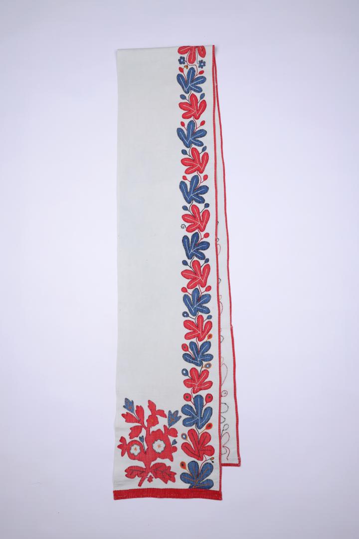 Rushnyk (towel) with applique