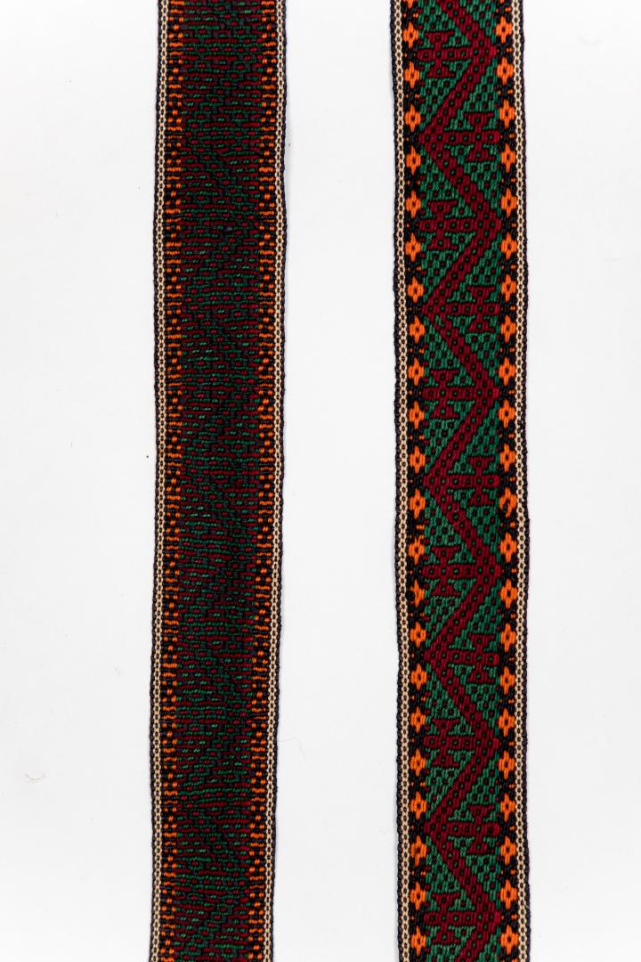 Woven women's kraika (belt)