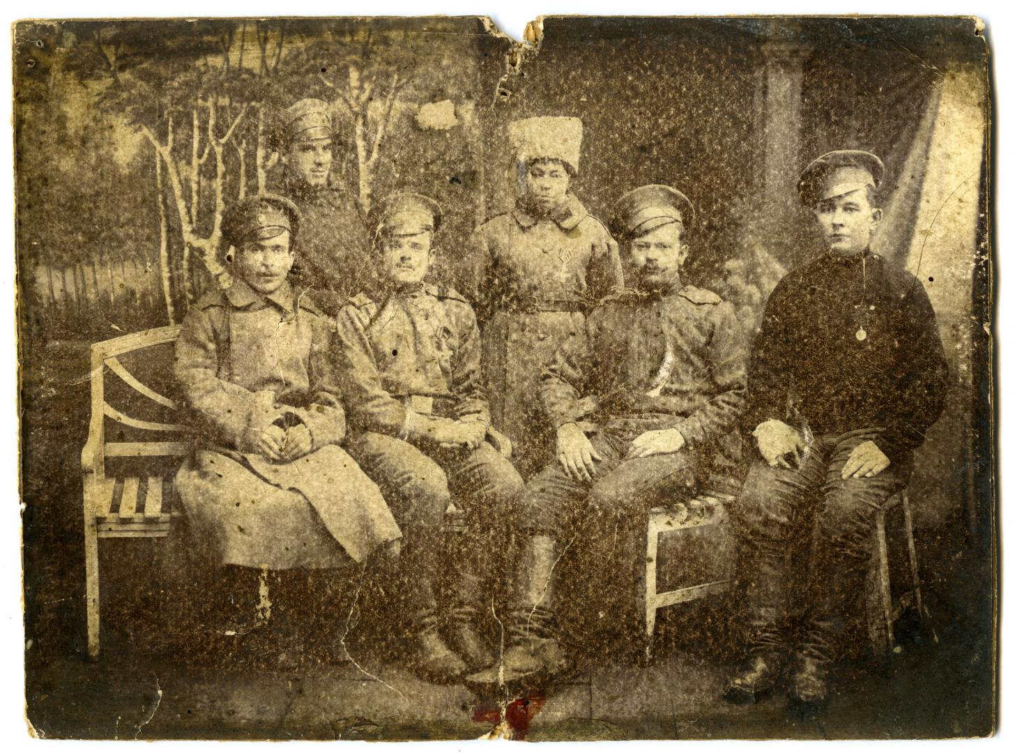 Фото. Група військових у часи Першої світової війни