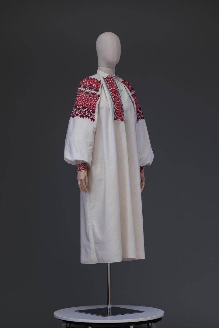 Сорочка вишита жіноча
