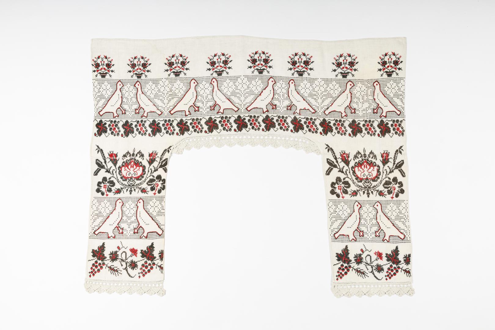 Firanka (embroidered curtain)