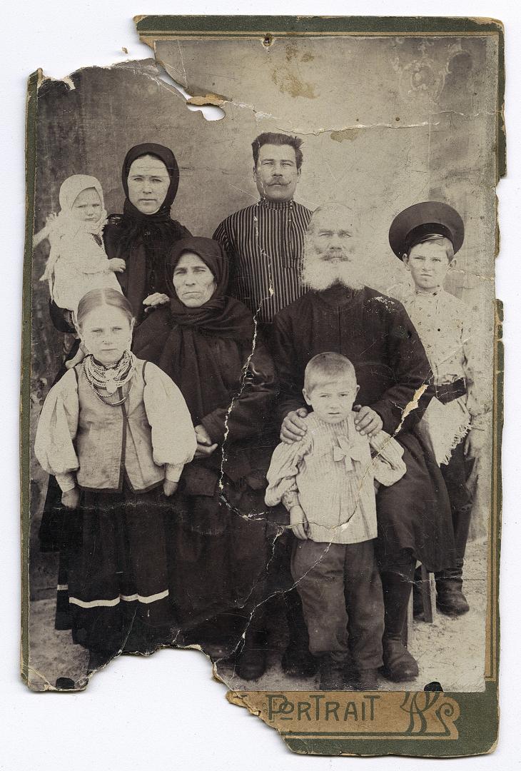 Родинне групове фото