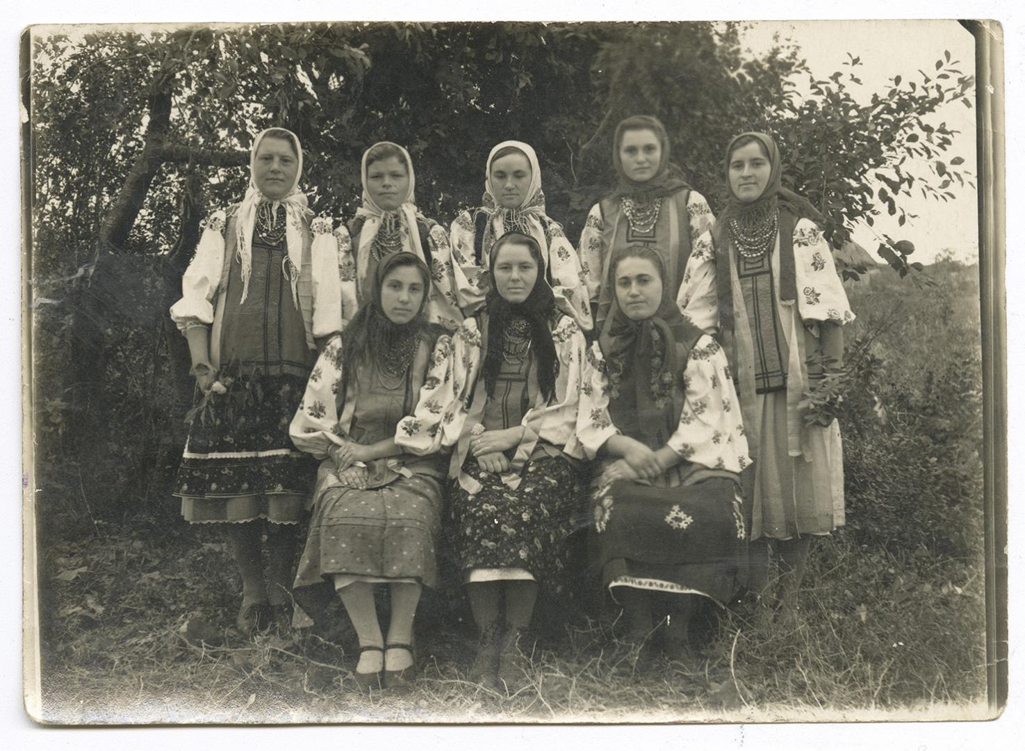 Групове фото дівчат