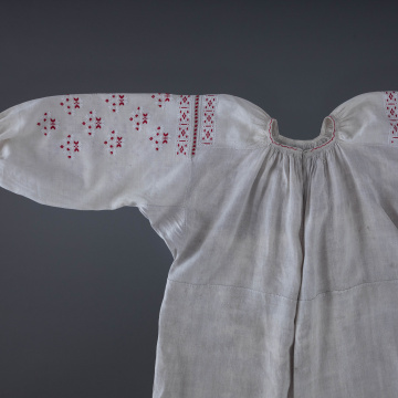 Сорочка жіноча вишита 