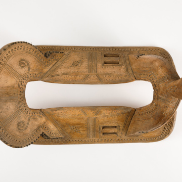 Carved saddle 