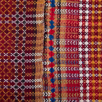 Full plakhta (long woven skirt)
