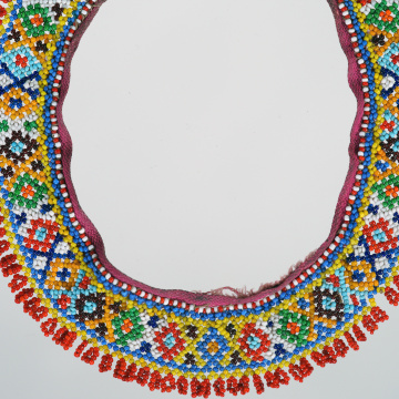 Herdan (long beaded necklace)