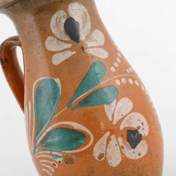 Jug (hlechyk) with a handle