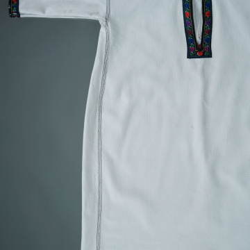 Children's embroidered shirt