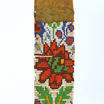 Cotillion (woven beaded accessory)