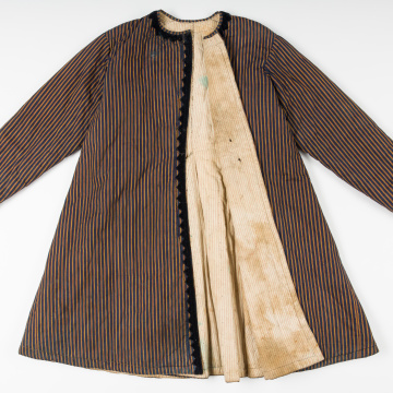 Yupka (striped women's overcoat)