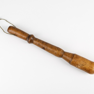 Makohin (pestle)