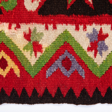 Carpet zapaska (apron)
